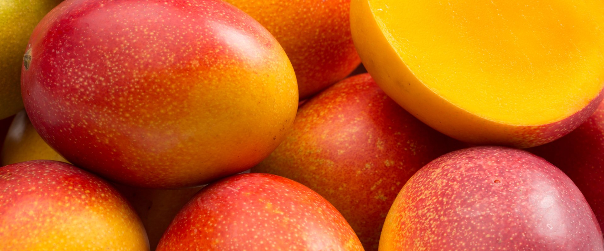 The Nutritional Benefits of Wholesale Raw Mangoes