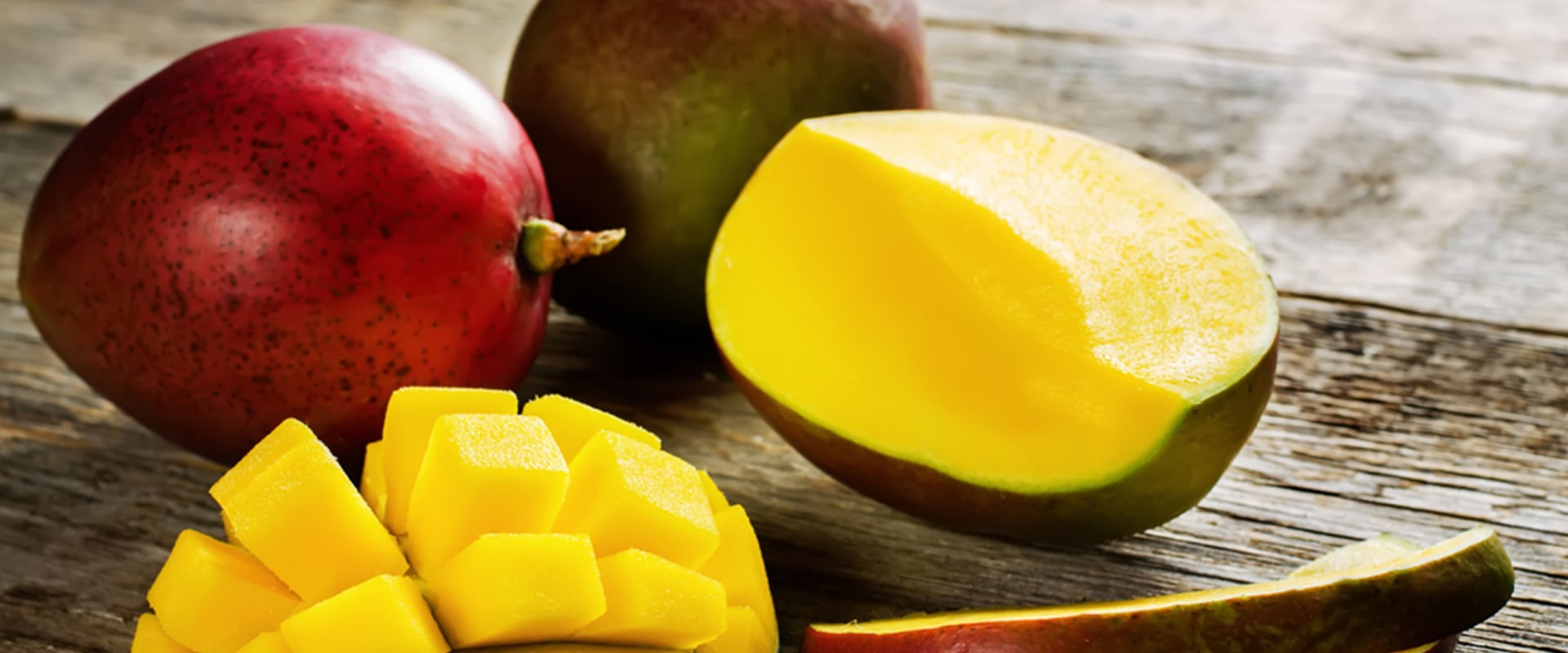 What Color is a Ripe Mango?