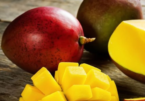 The Benefits of Eating Raw Mangoes: How Many Should You Eat a Day?